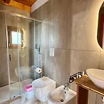 Cubo House *