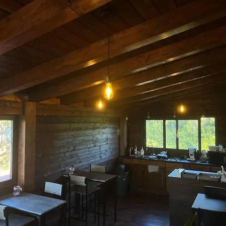 Cubo House *