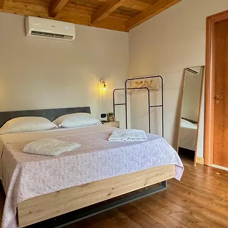 Kemping Cubo House *